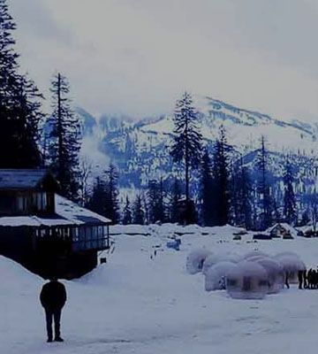 Kashi-Tour-And-Travels-Audi-A6